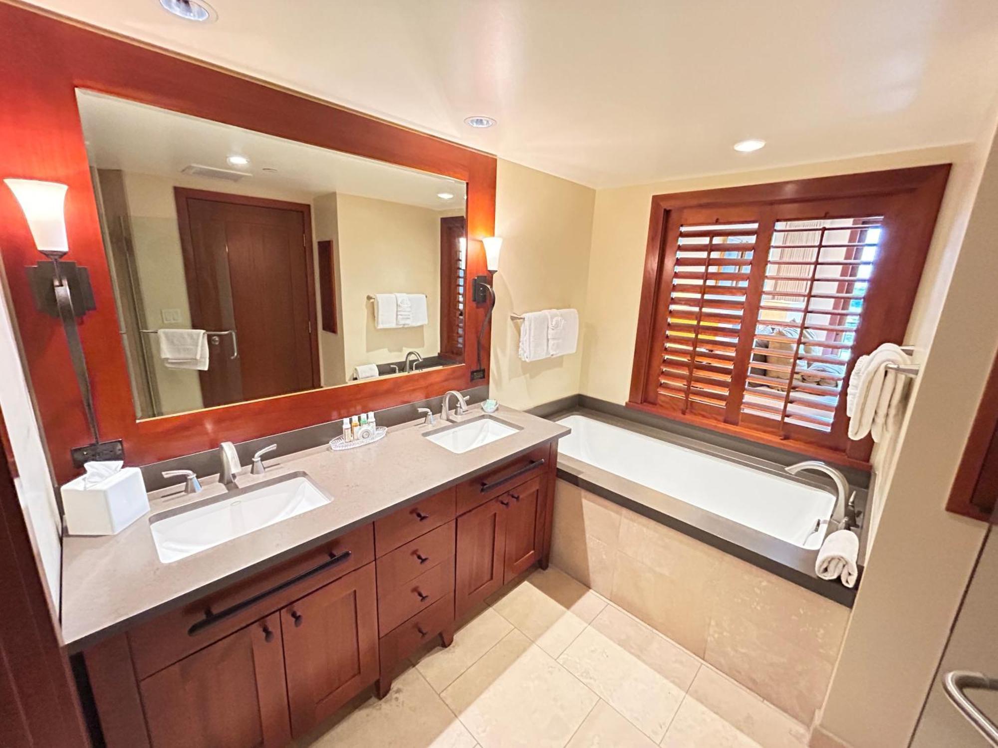 Luxury Ko Olina O1002 Spacious 3Br Ocean And Mountain Views 2 Free Parking 카폴레이 외부 사진